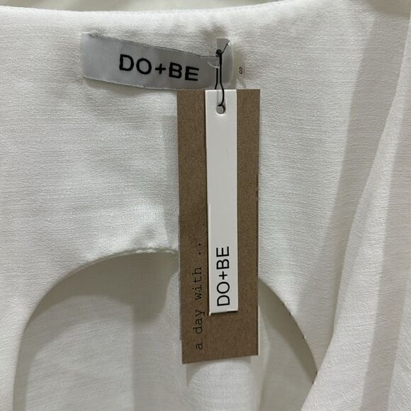 NWT -DO + BE - White Wrap Romper Open Back Size S - Picture 5 of 15